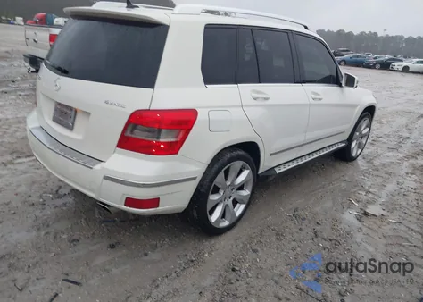 2010 Mercedes-Benz Glk 350 4Matic z USA, uszkodzony, nr VIN WDCGG8HB0AF257621